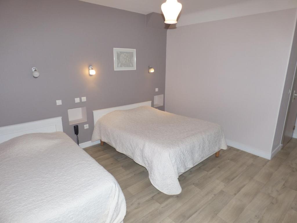 Hotel La Pocatiere Coutances Room photo